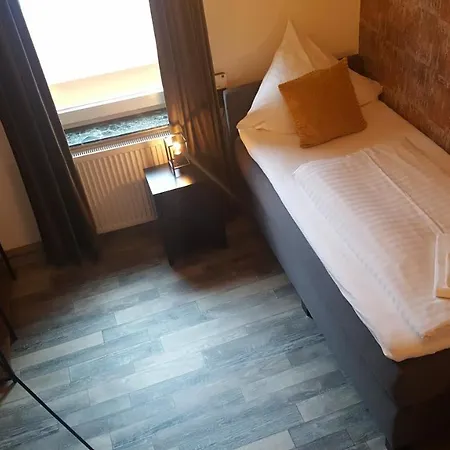 Abshoff 招待所 2*